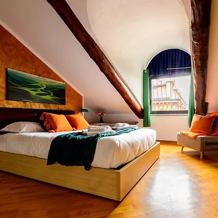 Apartment -porta Susa - Centro- Elegante Mansarda X5 - Wi-fi Turin